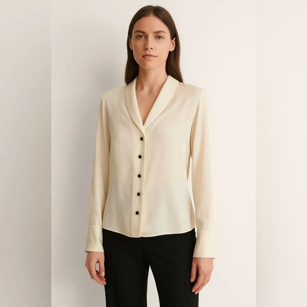 Giuliva & H&M Elegant Cream Button-Down Shirt